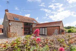 Meadow Barn - Norfolk Cottage Agency